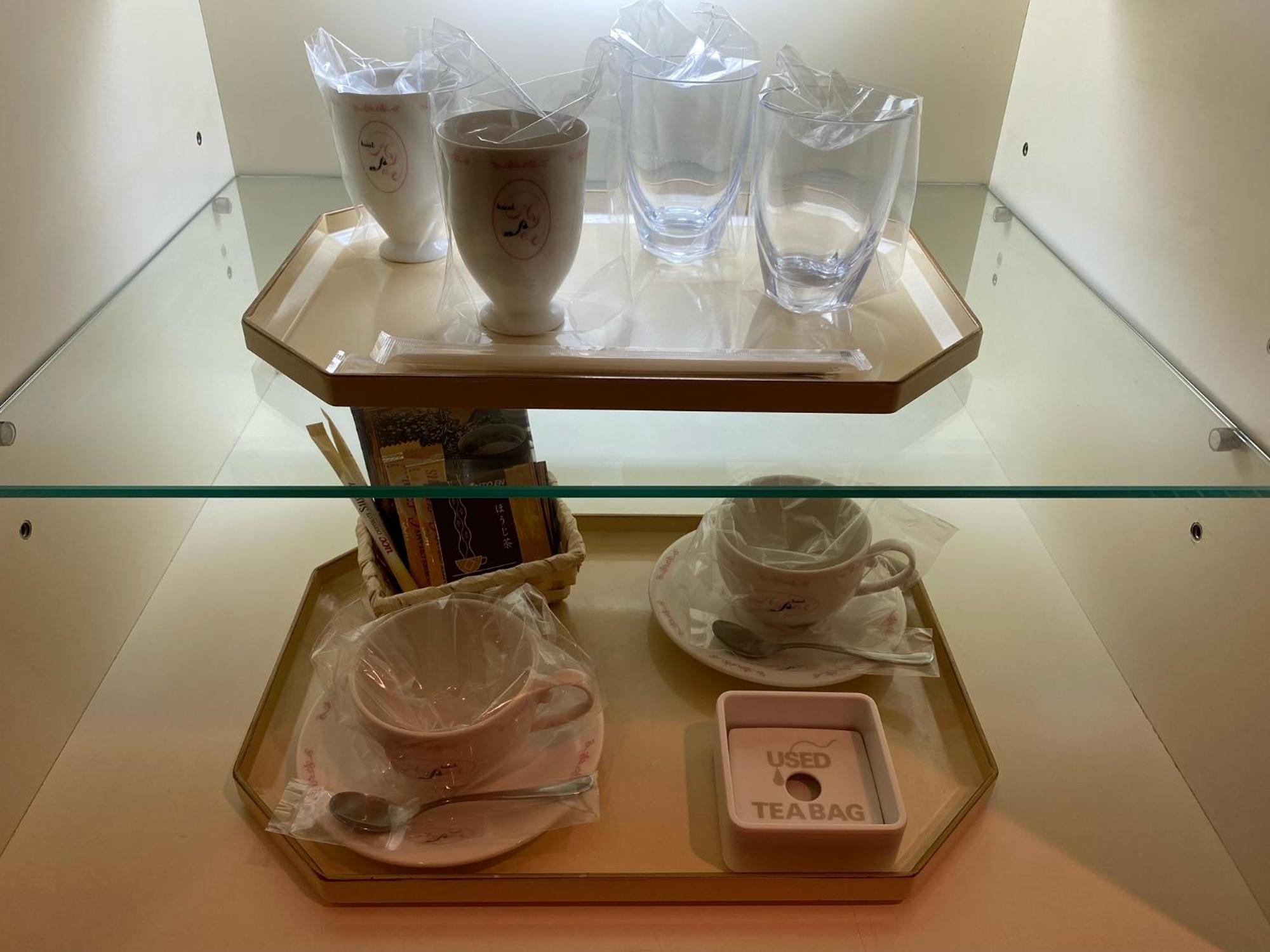 Hotel Hyper (Adults Only) Osaka Bagian luar foto