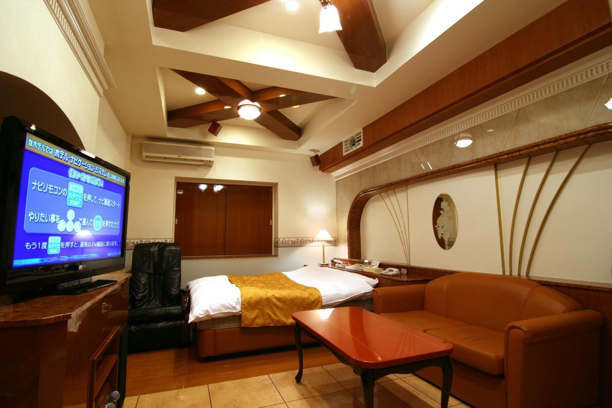 Hotel Hyper (Adults Only) Osaka Bagian luar foto