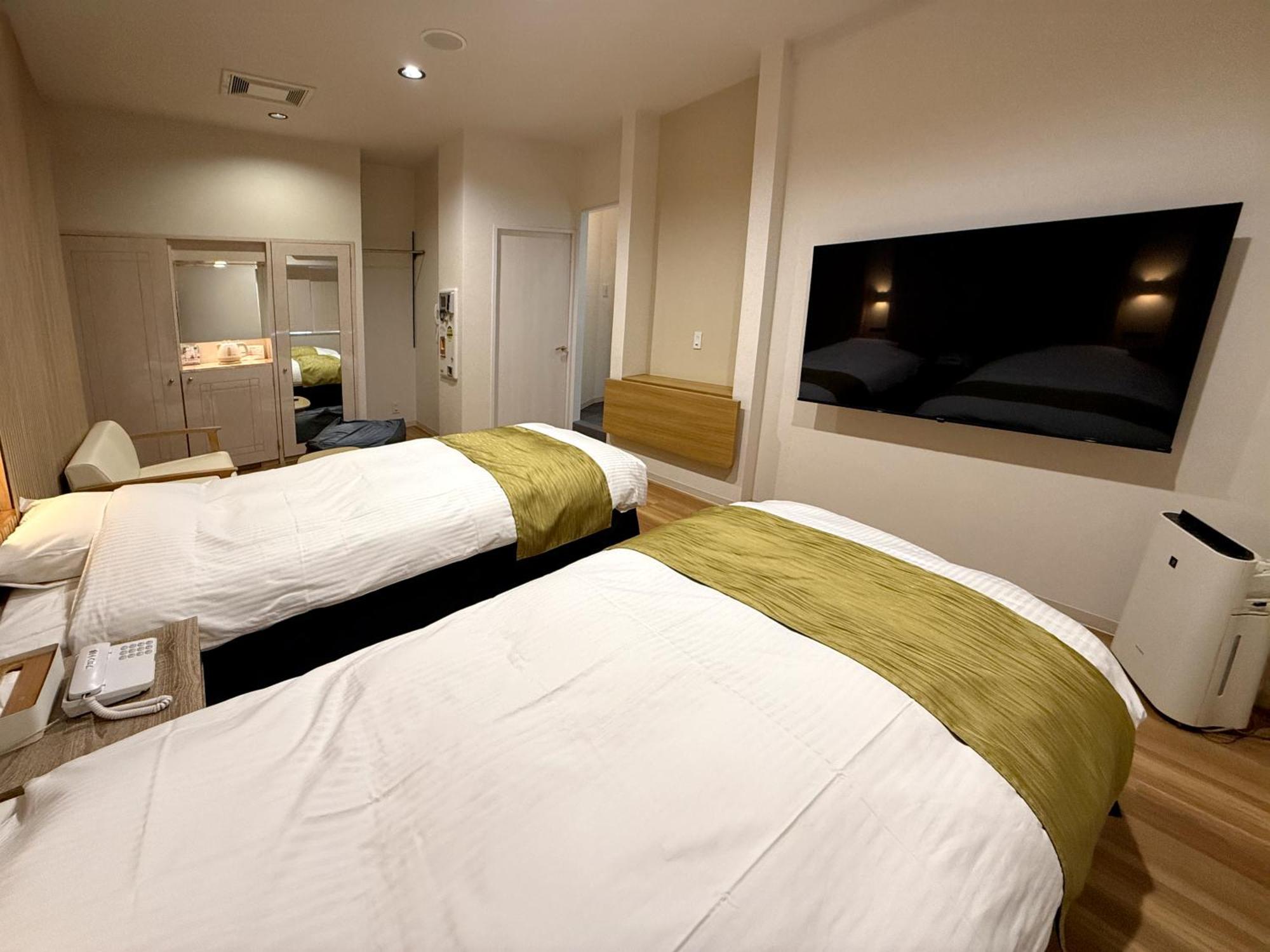 Hotel Hyper (Adults Only) Osaka Bagian luar foto